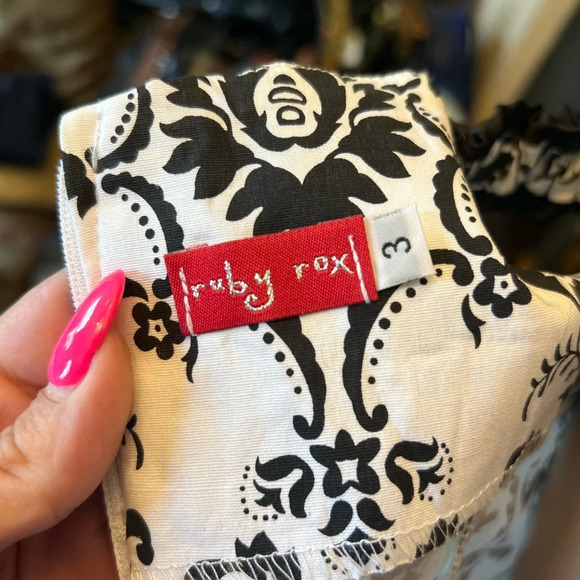 Vintage Y2K RUBY ROX Floral Pinup Dress sundress Black & White 3 - Picture 4 of 5